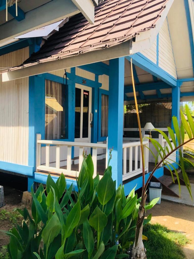Youpy Bungalows Gili Air Pokój zdjęcie